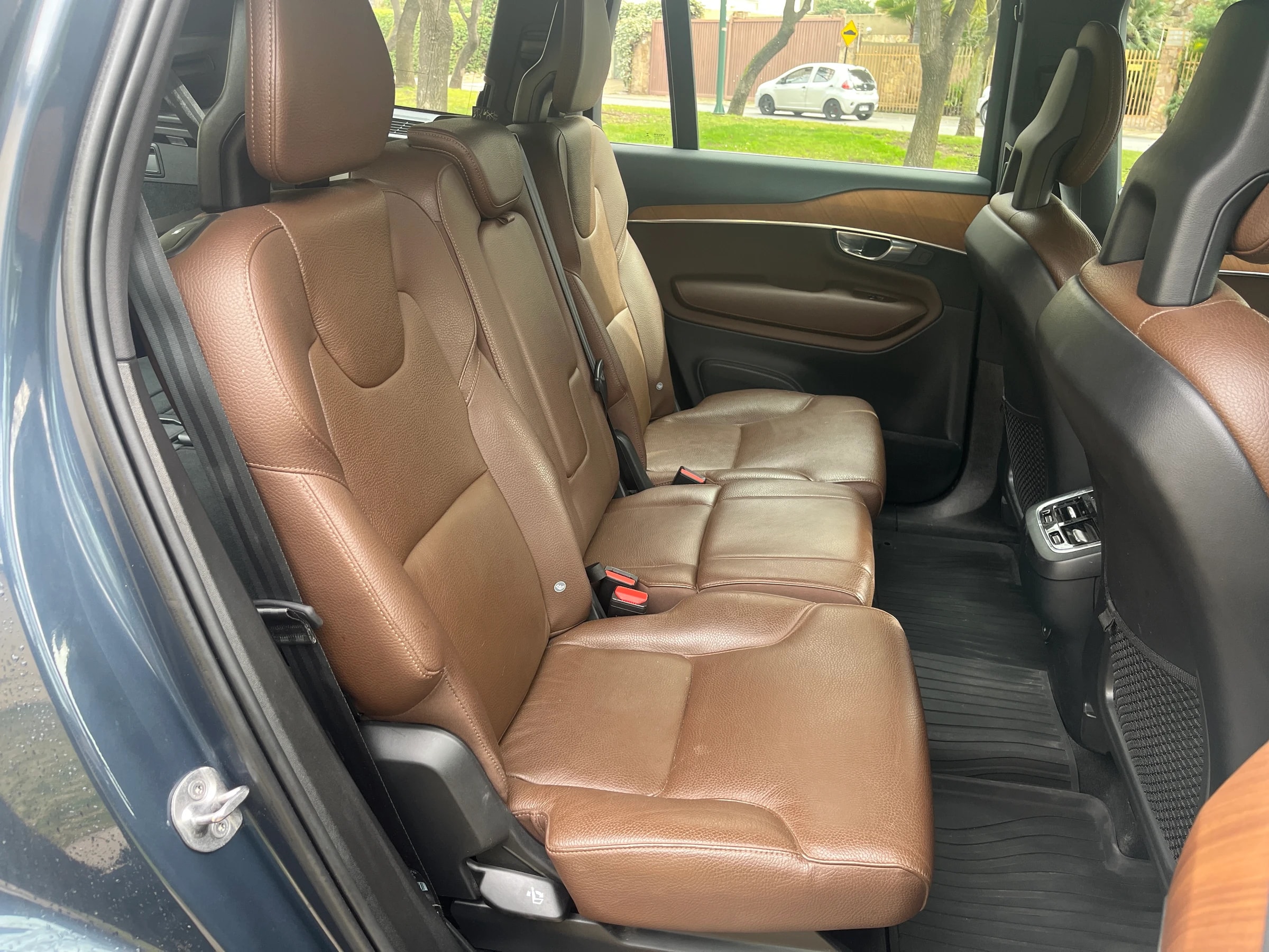 Volvo XC90 Inscription - 12